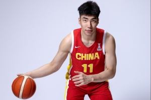 媒体人：余嘉豪亚洲杯暴露的短板是篮下终结、防守护筐、篮板保护