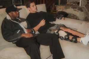 哥俩好！加维社媒晒与法蒂合照：❤️