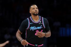 鲍威尔：我不看重数据&只想要赢球 我希望改正自己的一些错误